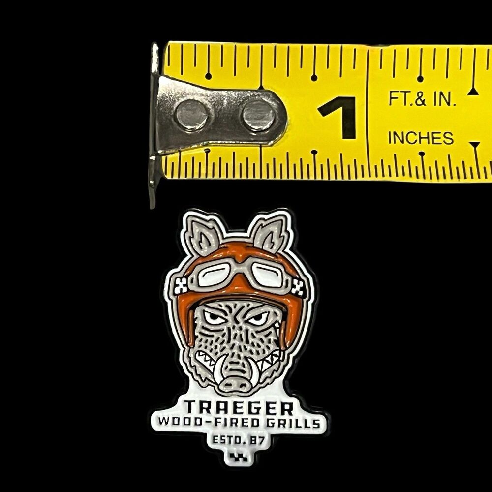 Traeger Pellet Grills "Flying Razor Pig" & "Go Pig or Go Home" Pin Set - Picture 7 of 7